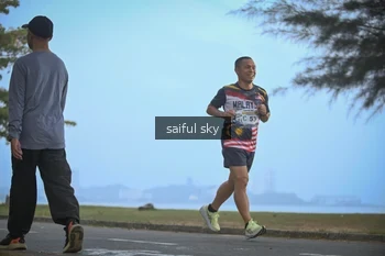 Runner Photo 4318235