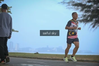 Runner Photo 4318237