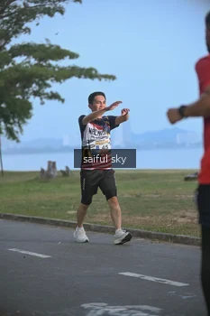 Runner Photo 4318259