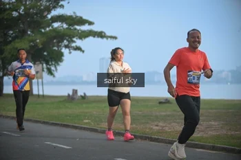 Runner Photo 4318276