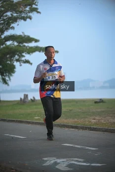 Runner Photo 4318279