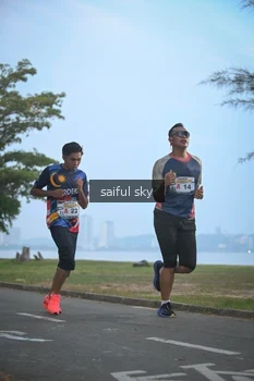 Runner Photo 4318334