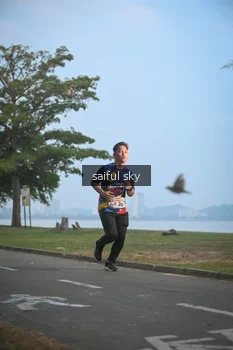 Runner Photo 4318337