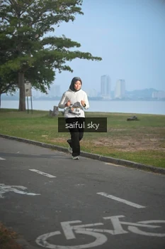 Runner Photo 4318345