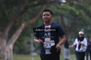 Runner Photo 4318405