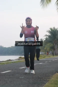 Runner Photo 4318419