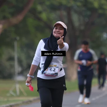 Runner Photo 4318436