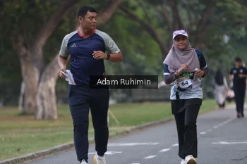 Runner Photo 4318451