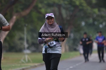 Runner Photo 4318459