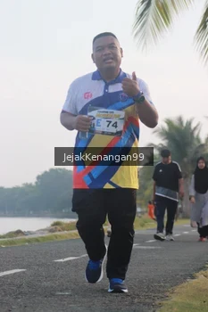 Runner Photo 4318483