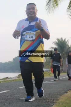 Runner Photo 4318486