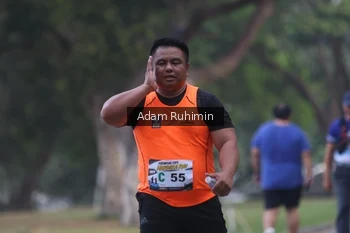 Runner Photo 4318575