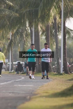Runner Photo 4318577
