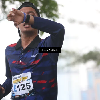 Runner Photo 4318644