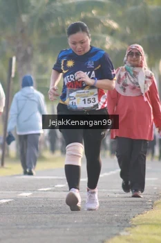 Runner Photo 4318696