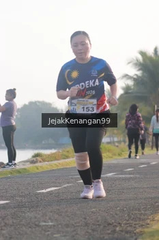 Runner Photo 4318699