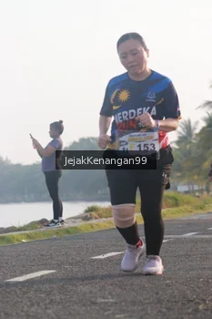 Runner Photo 4318706