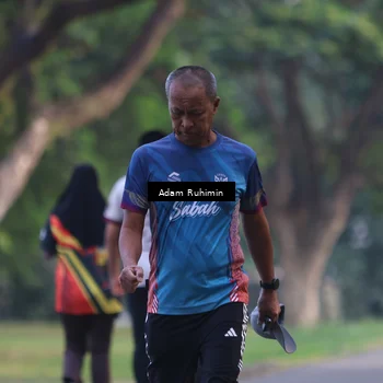 Runner Photo 4318750