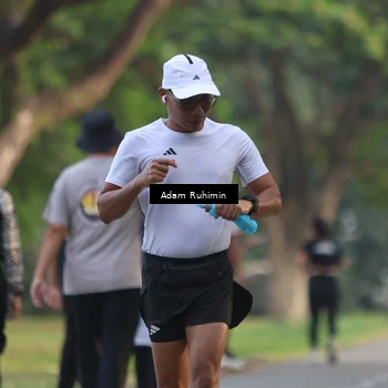 Runner Photo 4318752