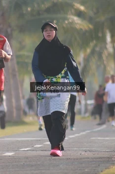 Runner Photo 4318816