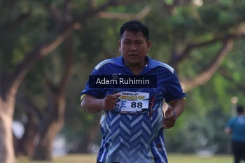 Runner Photo 4318817