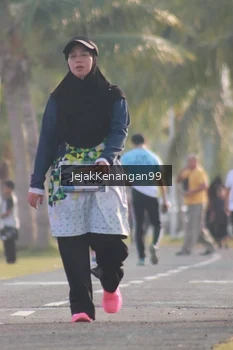Runner Photo 4318821