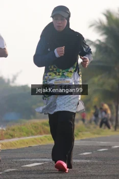 Runner Photo 4318822