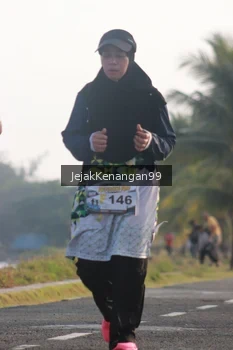 Runner Photo 4318826