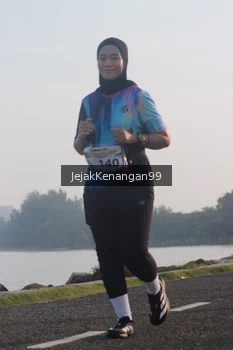 Runner Photo 4318843