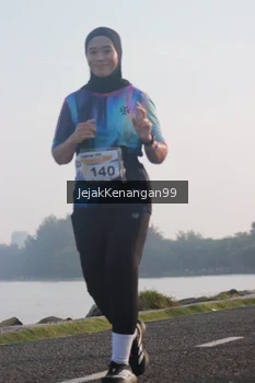 Runner Photo 4318844