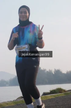 Runner Photo 4318848
