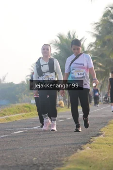 Runner Photo 4318872