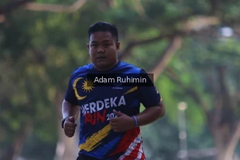 Runner Photo 4318896