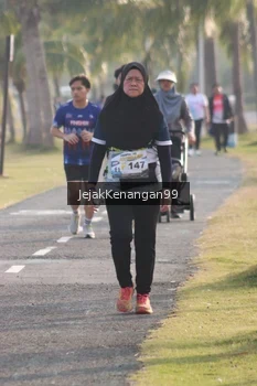 Runner Photo 4318908