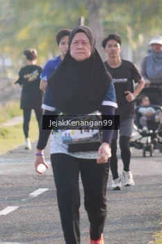 Runner Photo 4318927