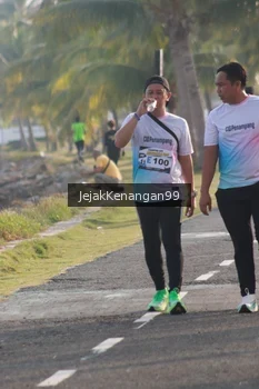 Runner Photo 4318951