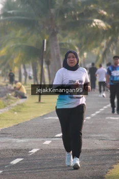 Runner Photo 4318992