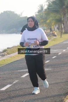 Runner Photo 4319000