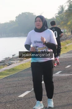 Runner Photo 4319004
