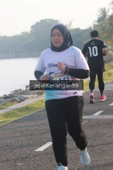 Runner Photo 4319005