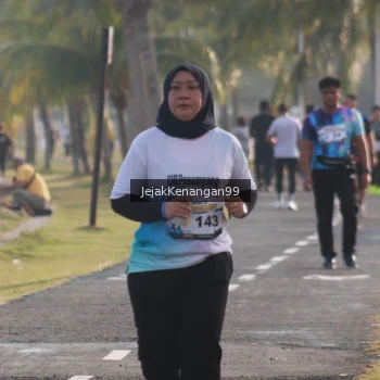 Runner Photo 4319014