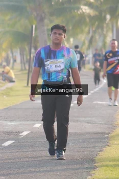 Runner Photo 4319020