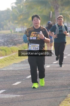 Runner Photo 4319022