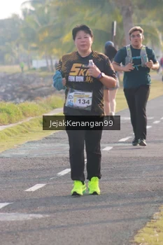 Runner Photo 4319033