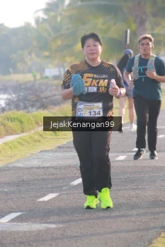 Runner Photo 4319035