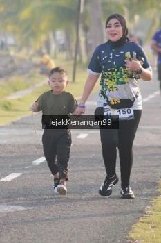 Runner Photo 4319039
