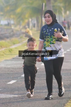 Runner Photo 4319046