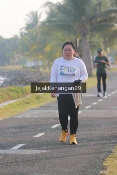 Runner Photo 4319053