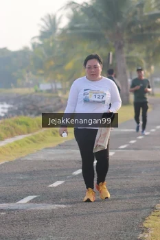 Runner Photo 4319057
