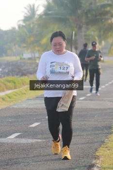 Runner Photo 4319059